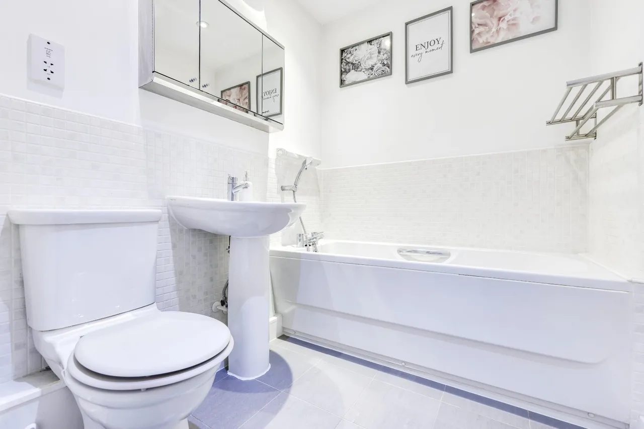 Cornmill View, Horsforth, LS18, photo 15
