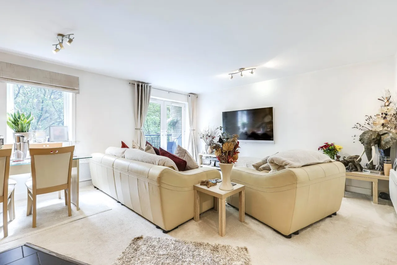 Cornmill View, Horsforth, LS18, photo 6