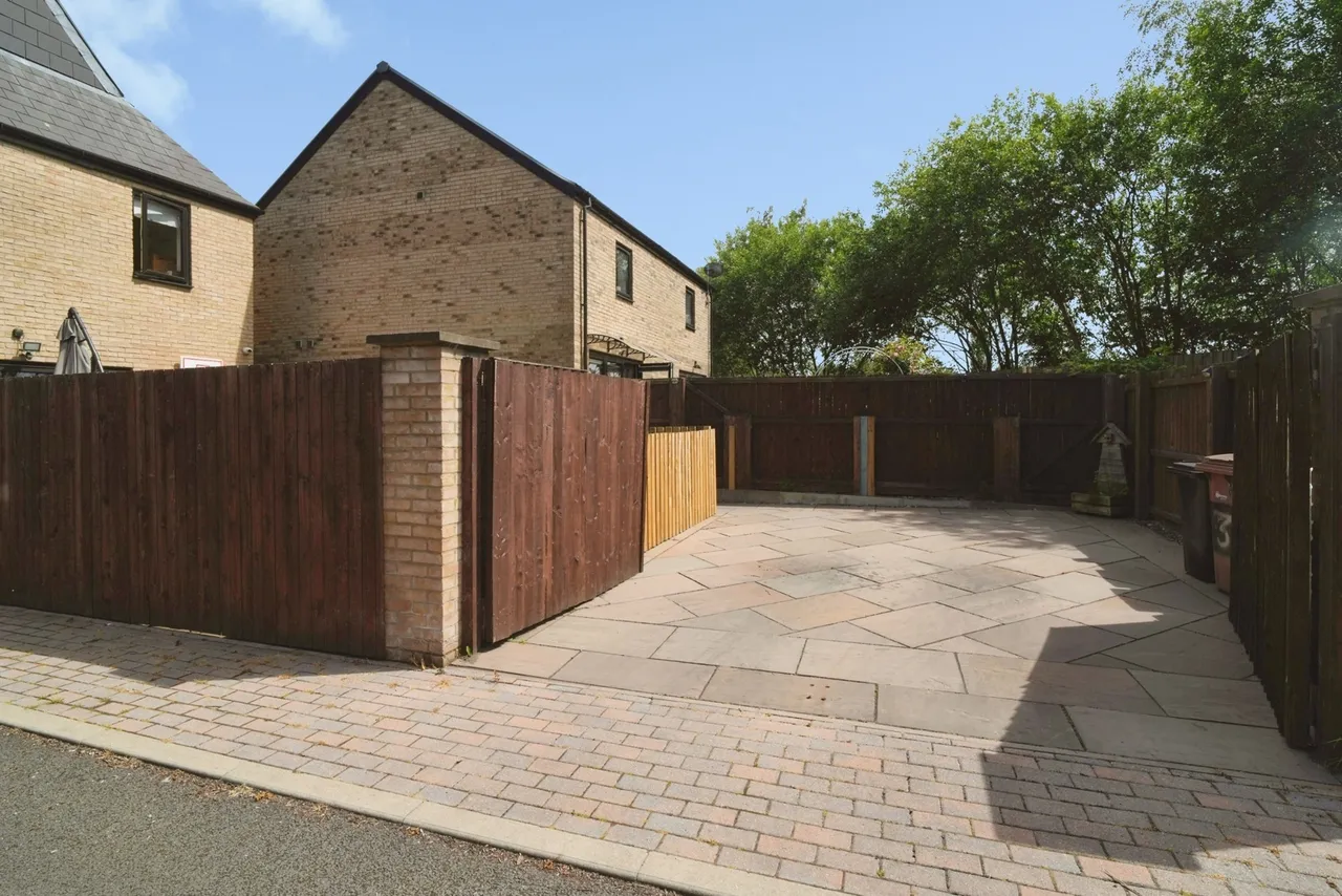 Wilding Way, Padiham, Burnley, Lancashire, BB12, photo 18