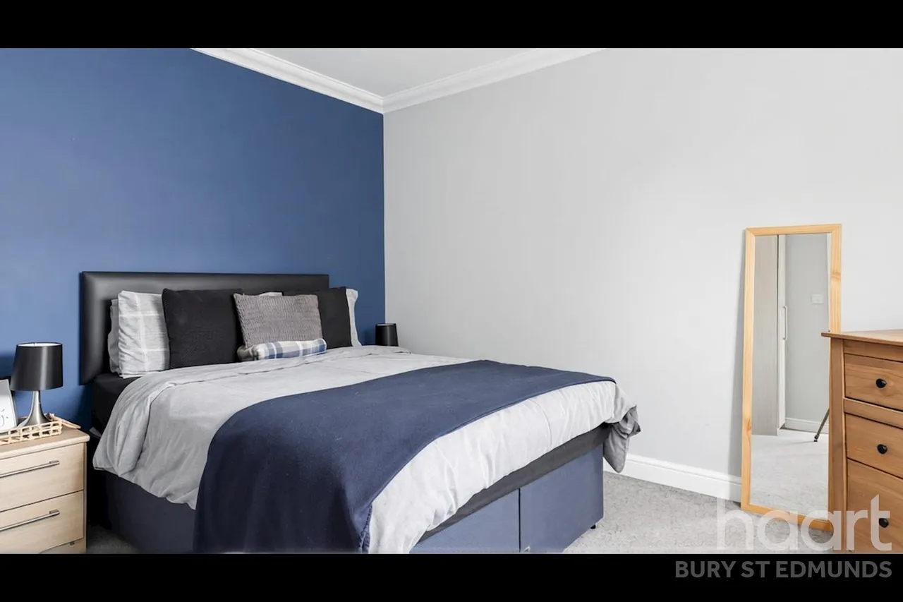 Coltsfoot Crescent, Bury St Edmunds, IP32, photo 13