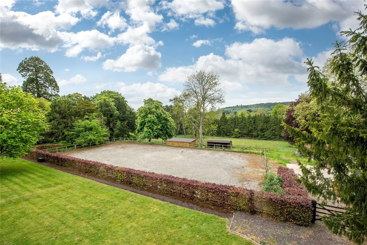 Fredley Park, Mickleham, RH5, photo 30