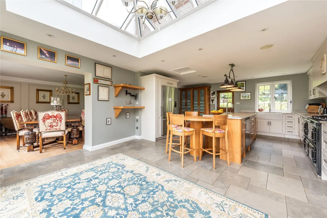 Fredley Park, Mickleham, RH5, photo 10