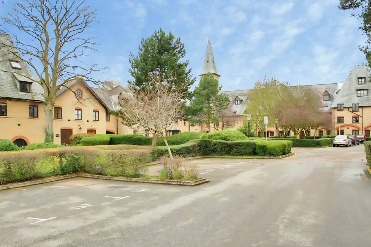 River Meads, St Margarets, SG12, photo 10