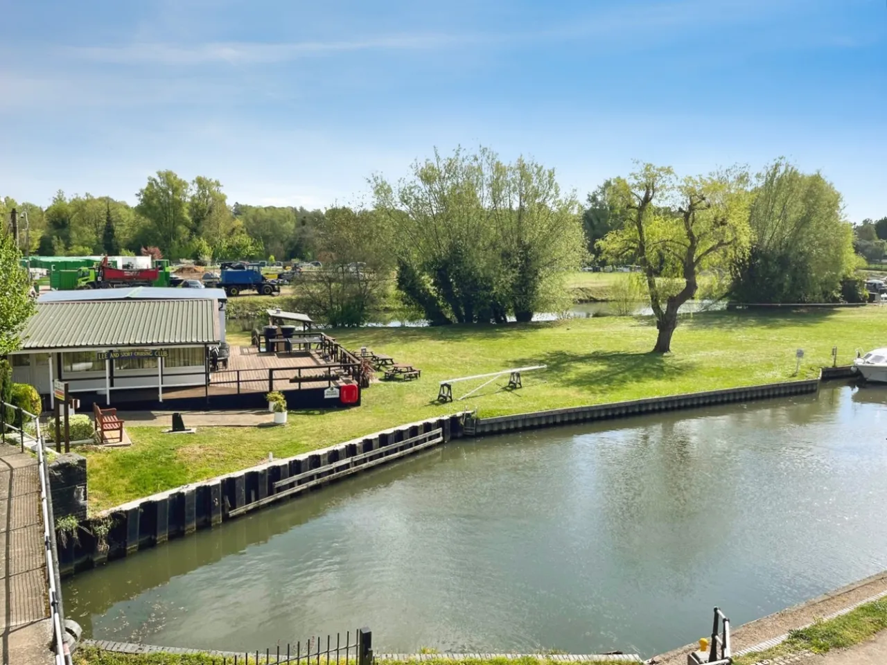 River Meads, St Margarets, SG12, photo 9