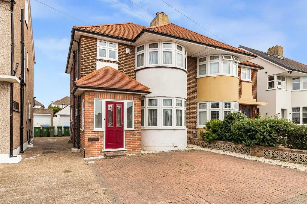 3 bed house for sale, Glengall Road, Bexleyheath, DA7