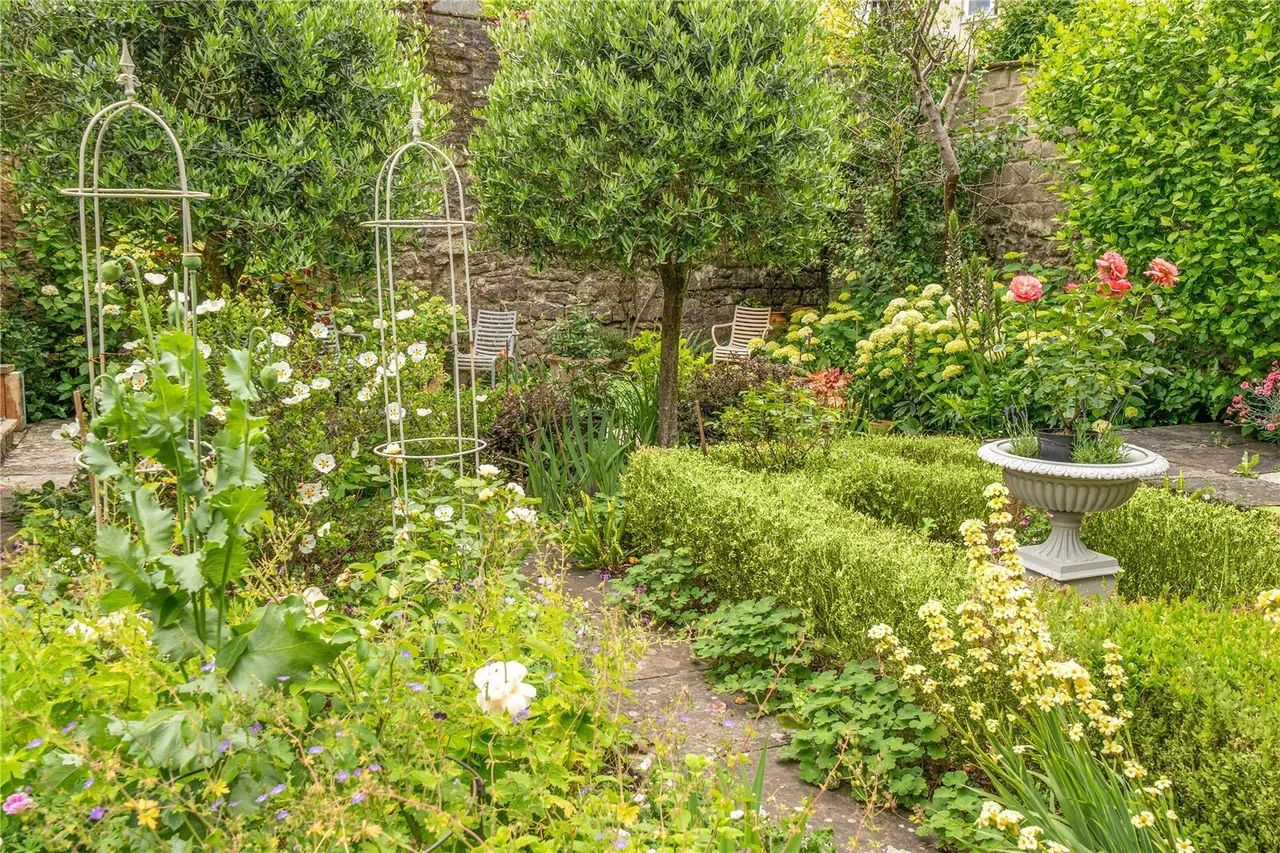 Fleet Street, Beaminster, DT8, photo 26