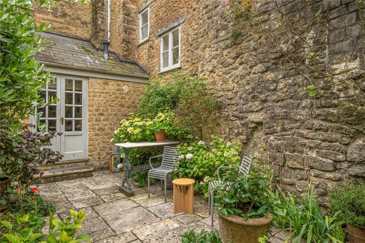 Fleet Street, Beaminster, DT8, photo 11