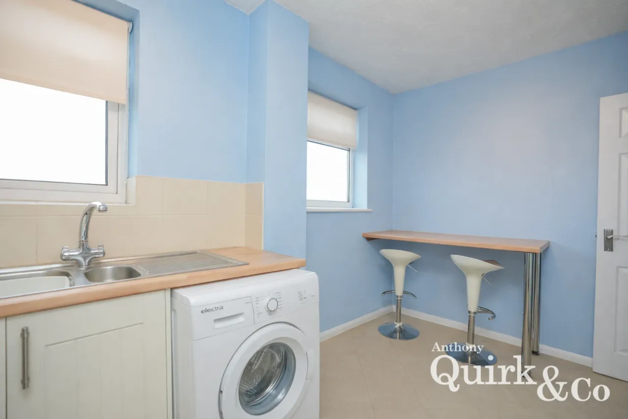 Venables Close, Canvey Island, SS8, photo 3