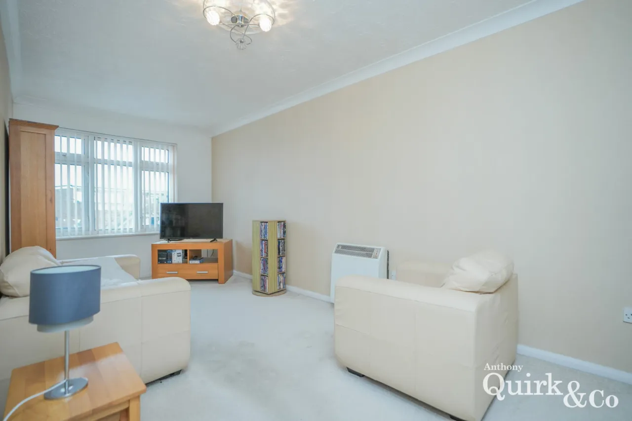 Venables Close, Canvey Island, SS8, photo 4