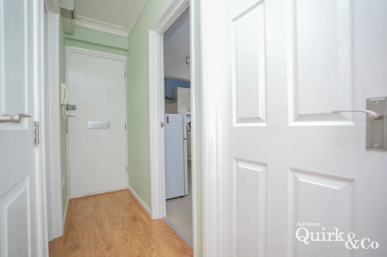 Venables Close, Canvey Island, SS8, photo 8