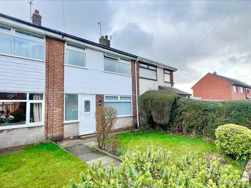 3 bed house for sale, Ribble Drive, Bury, BL9