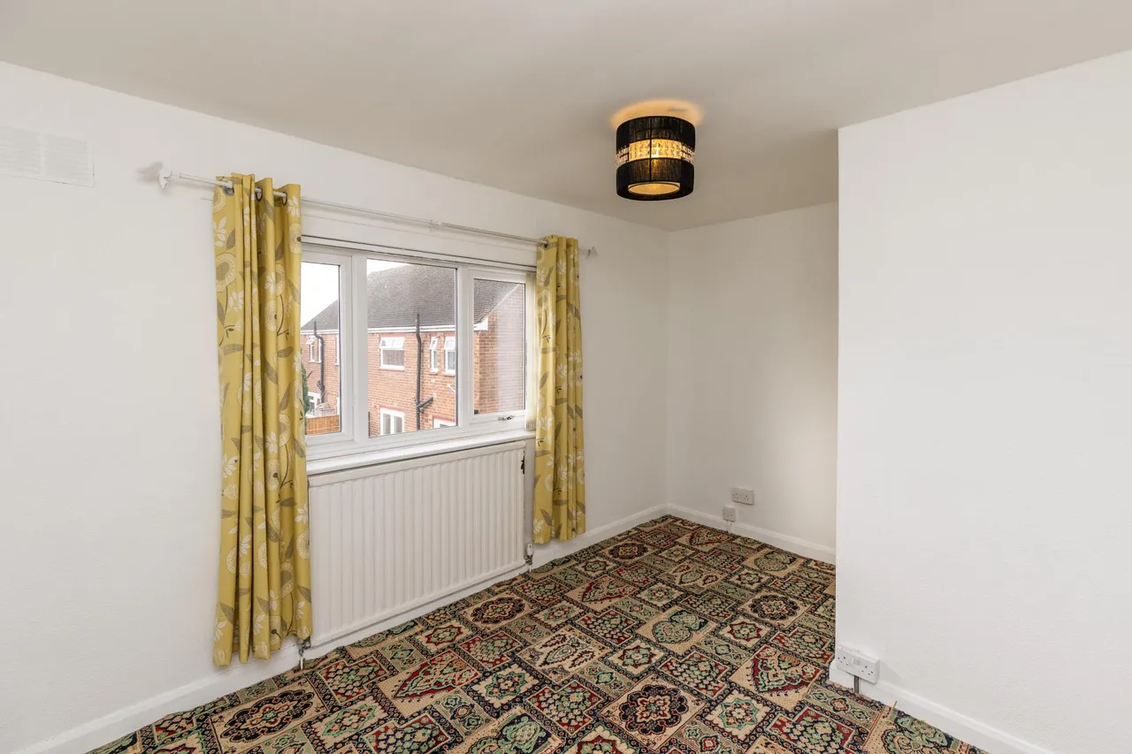 Gawsworth Road, Ellesmere Port, CH66, photo 8