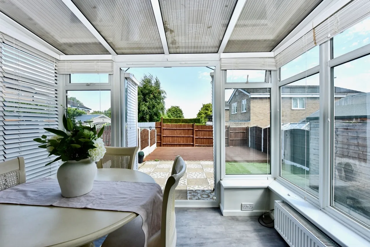 Welbury Gardens, Halfway, Sheffield, South Yorkshire, S20, photo 5