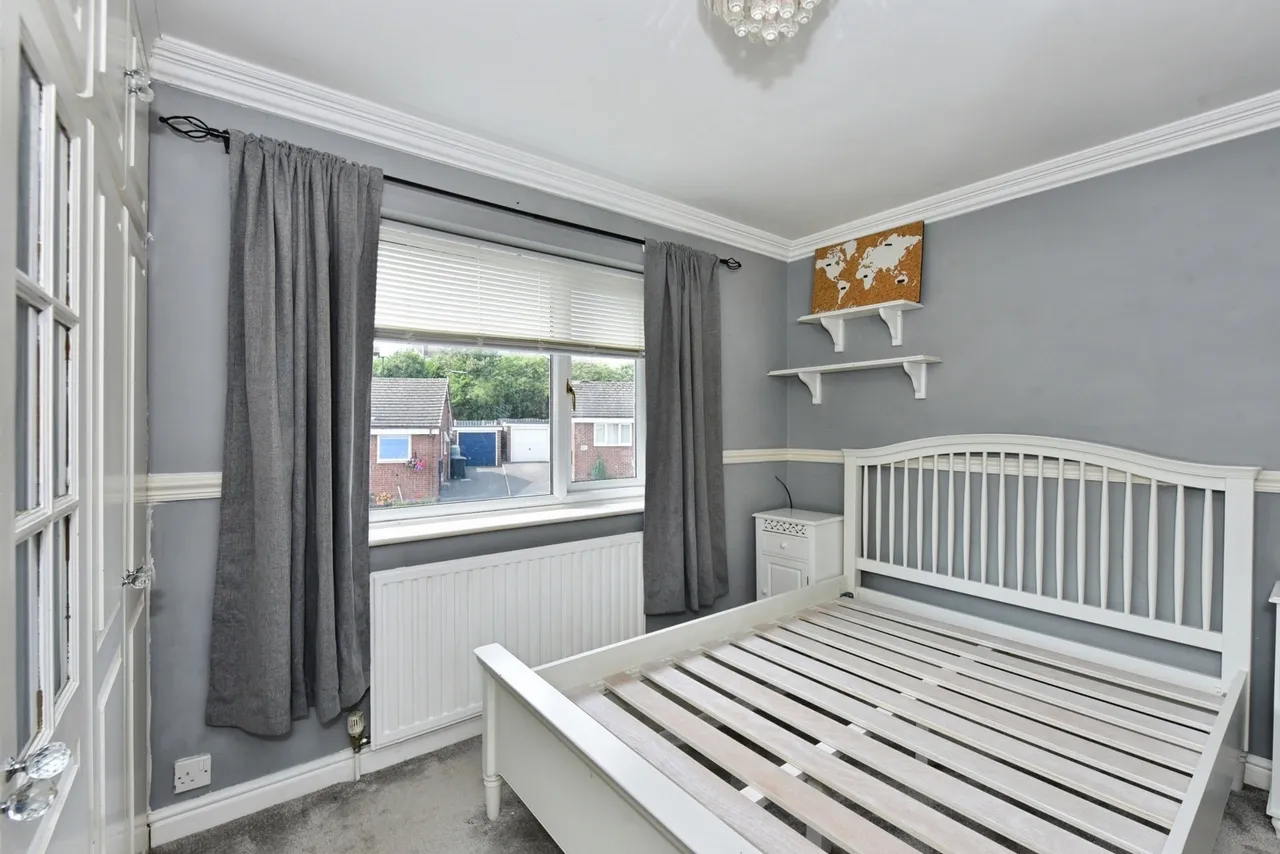 Welbury Gardens, Halfway, Sheffield, South Yorkshire, S20, photo 12