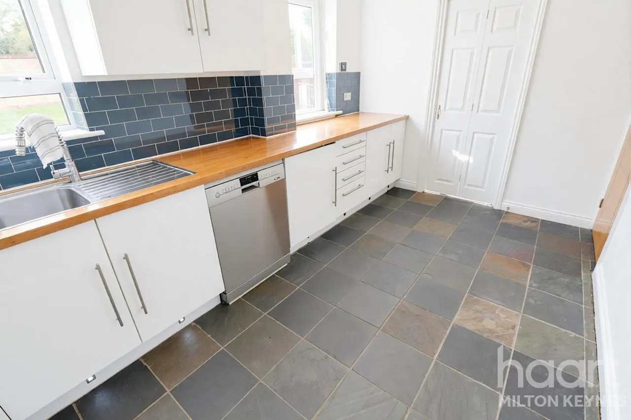 Coldeaton Lane, MK4, photo 8