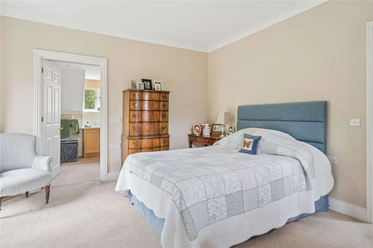 Remenham Row, Wargrave Road, Henley-on-Thames, Oxfordshire, RG9 2LQ, photo 6