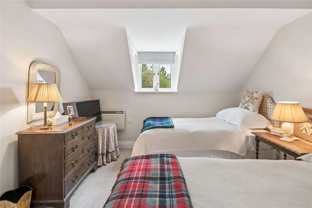 Remenham Row, Wargrave Road, Henley-on-Thames, Oxfordshire, RG9 2LQ, photo 10