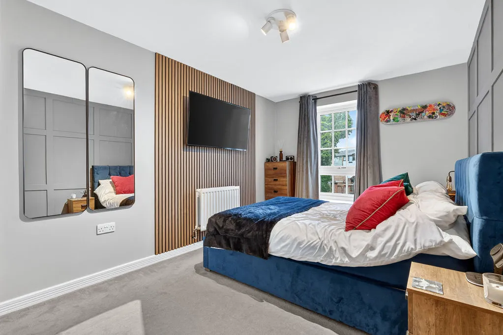 Bridge Street, Walton-On-Thames KT12 1AS, photo 9