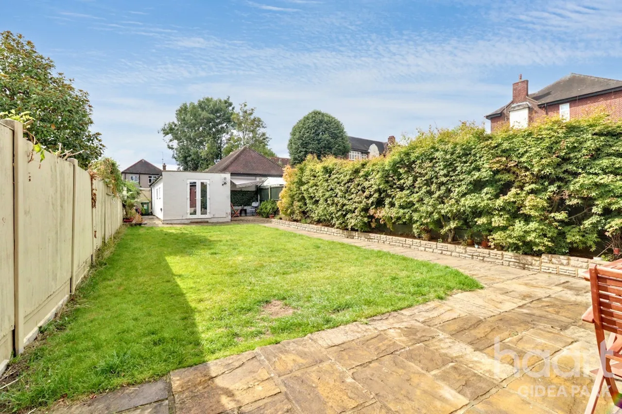 Erroll Road, Romford, RM1, photo 16
