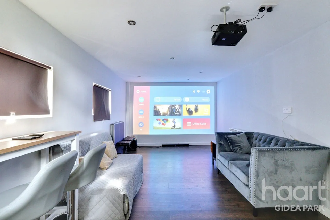 Erroll Road, Romford, RM1, photo 4