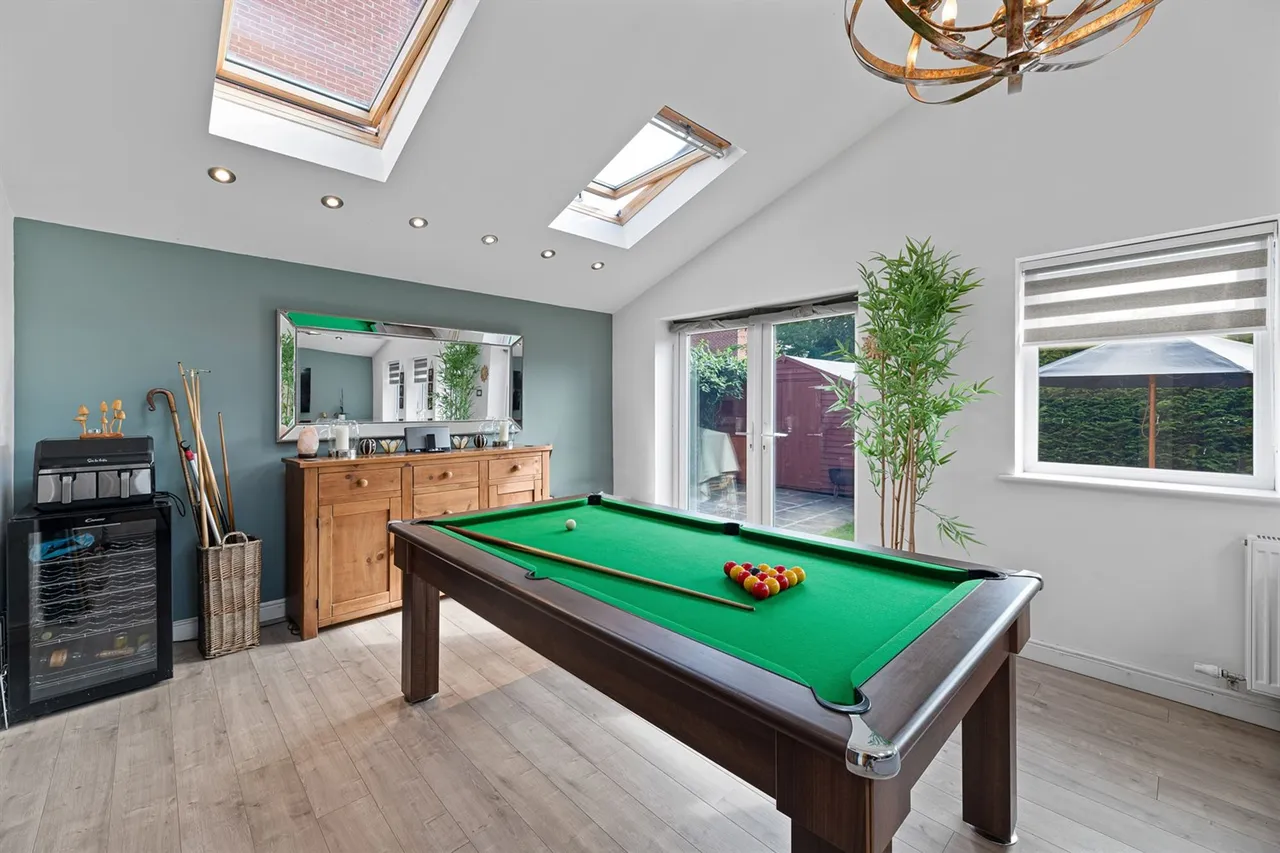 Waterside Drive, Frodsham, photo 6