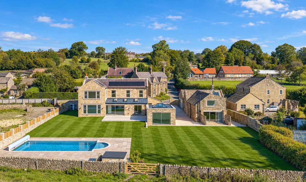 West Lane, Askwith, LS21, photo 4