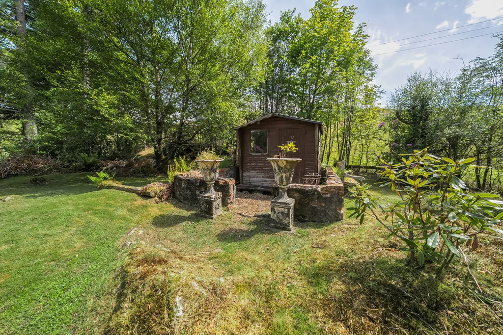 Mole End, Oxen Fell, LA21, photo 10