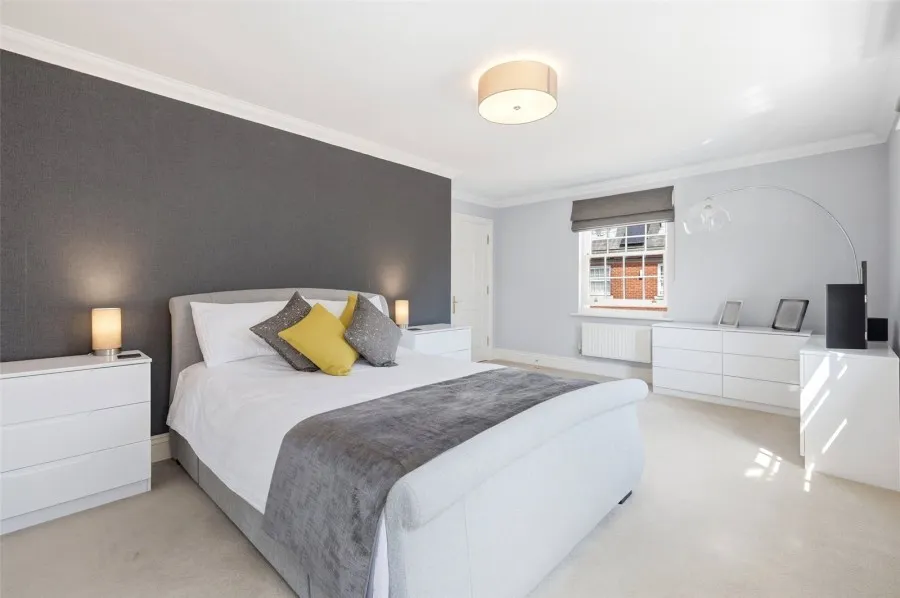 House Under Offer with 5 bedrooms in Bishop's Stortford, CM23, photo 22