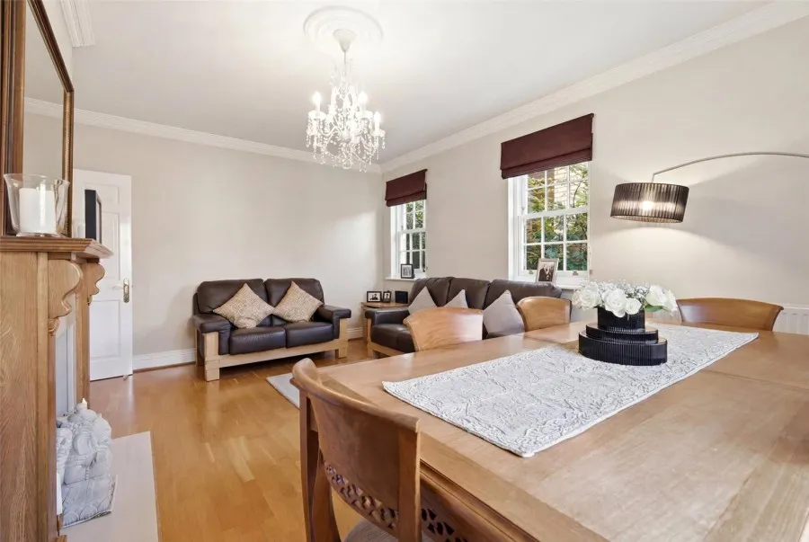 House Under Offer with 5 bedrooms in Bishop's Stortford, CM23, photo 10