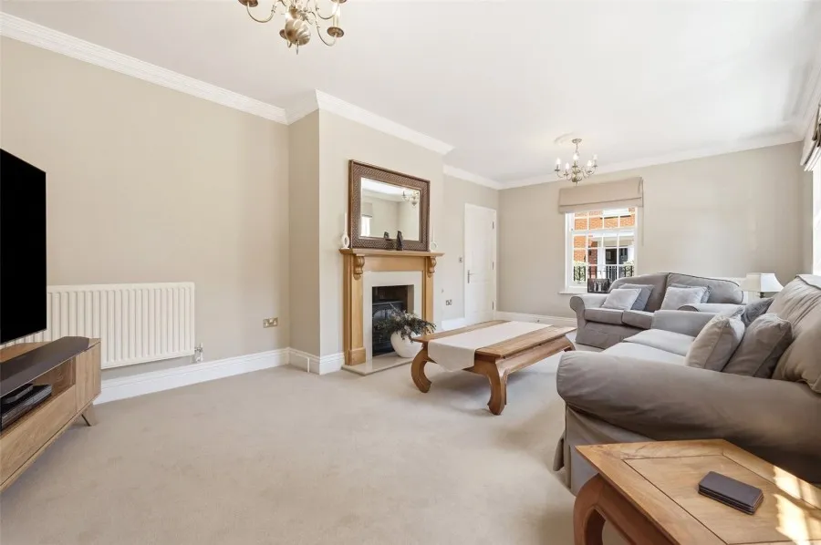 House Under Offer with 5 bedrooms in Bishop's Stortford, CM23, photo 7