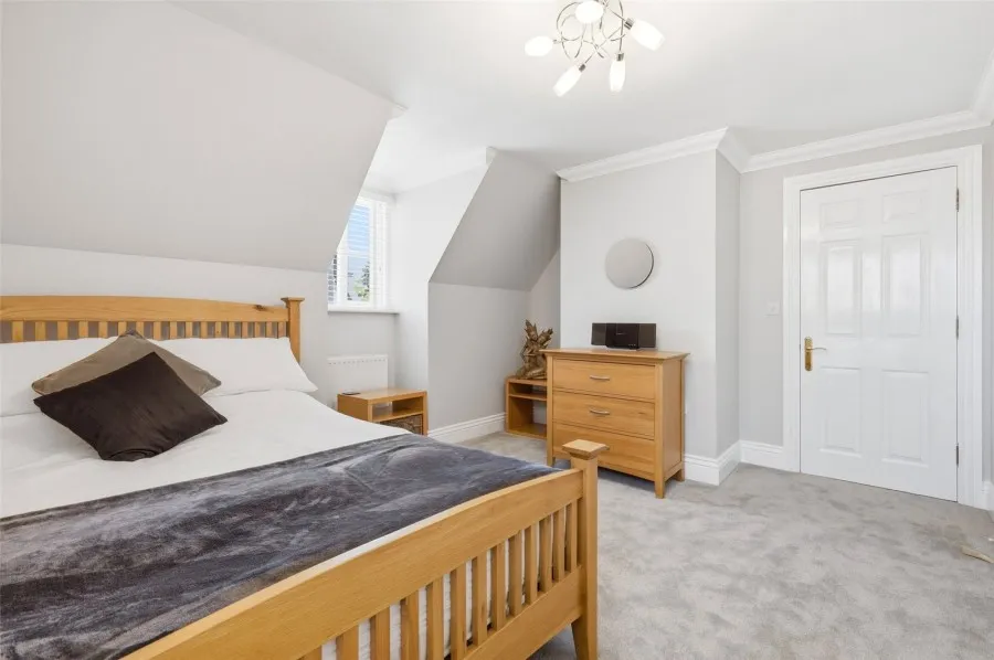 House Under Offer with 5 bedrooms in Bishop's Stortford, CM23, photo 33