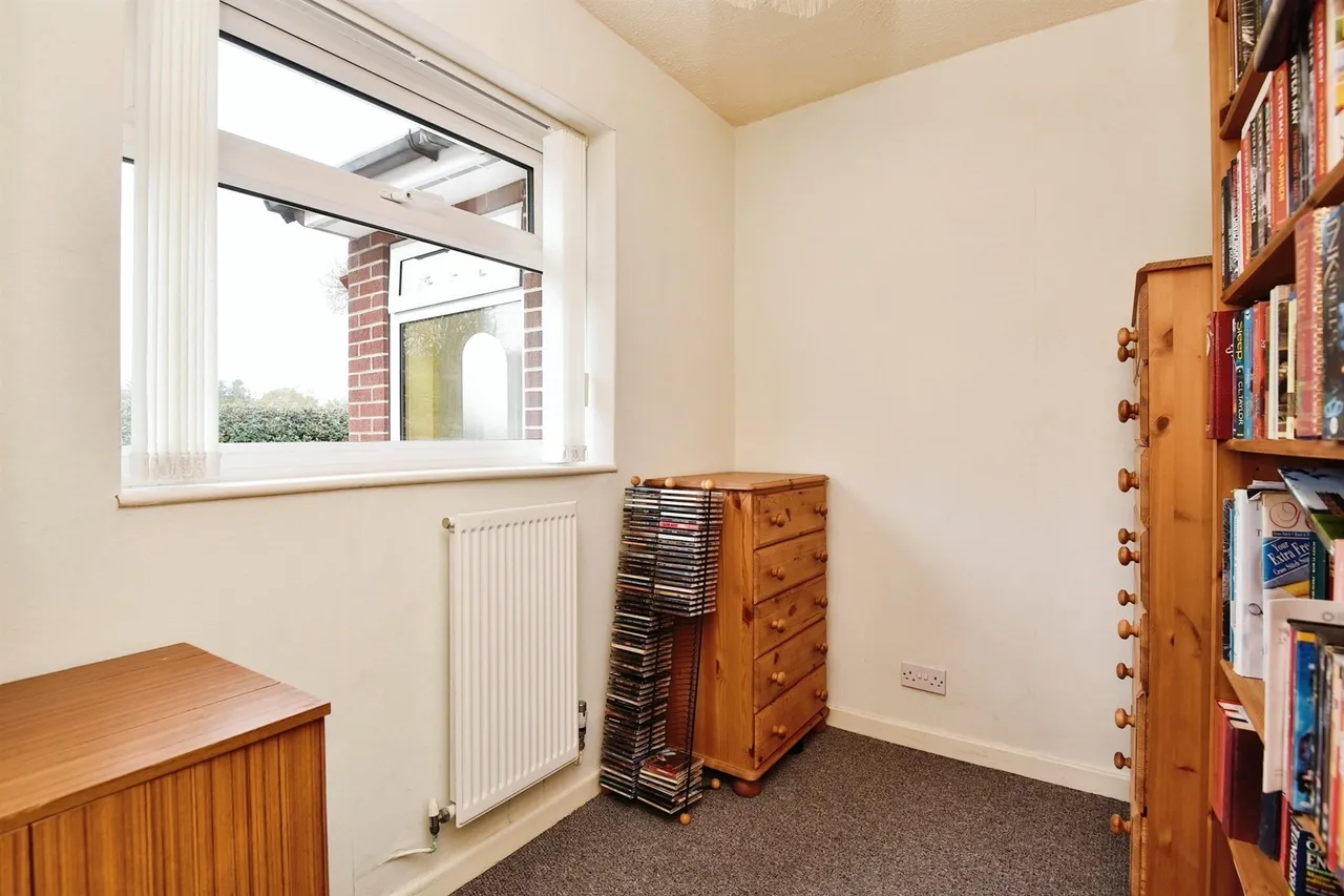 Moss Lane, Cheadle, Stoke-On-Trent, photo 10