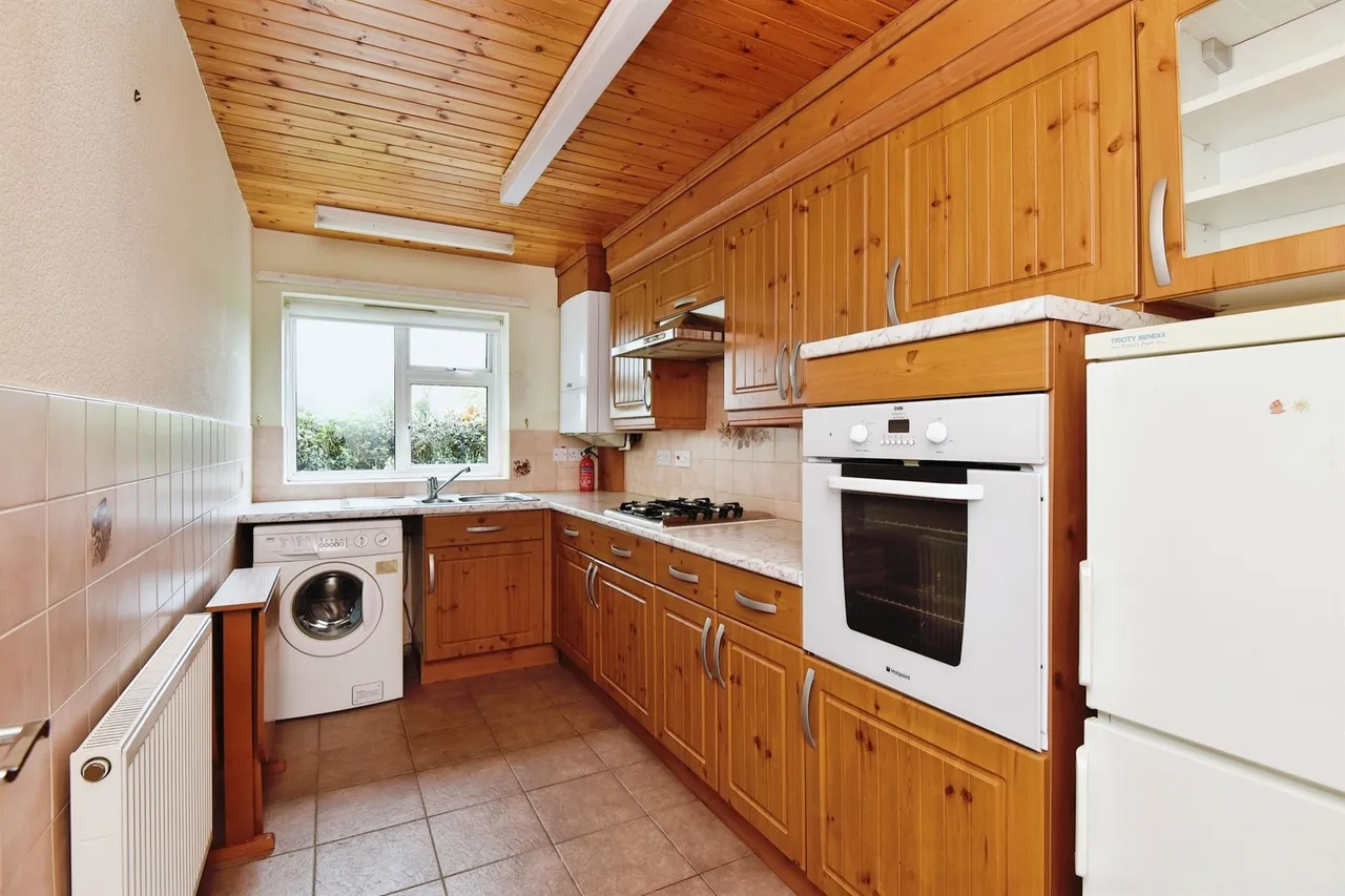 Moss Lane, Cheadle, Stoke-On-Trent, photo 12
