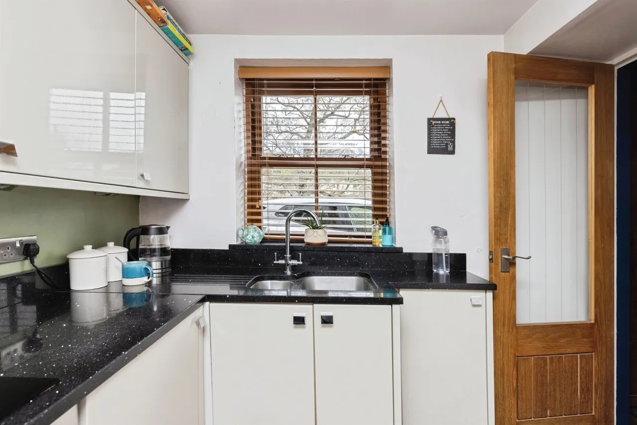 Keighley Road, Harden, Bingley, photo 9