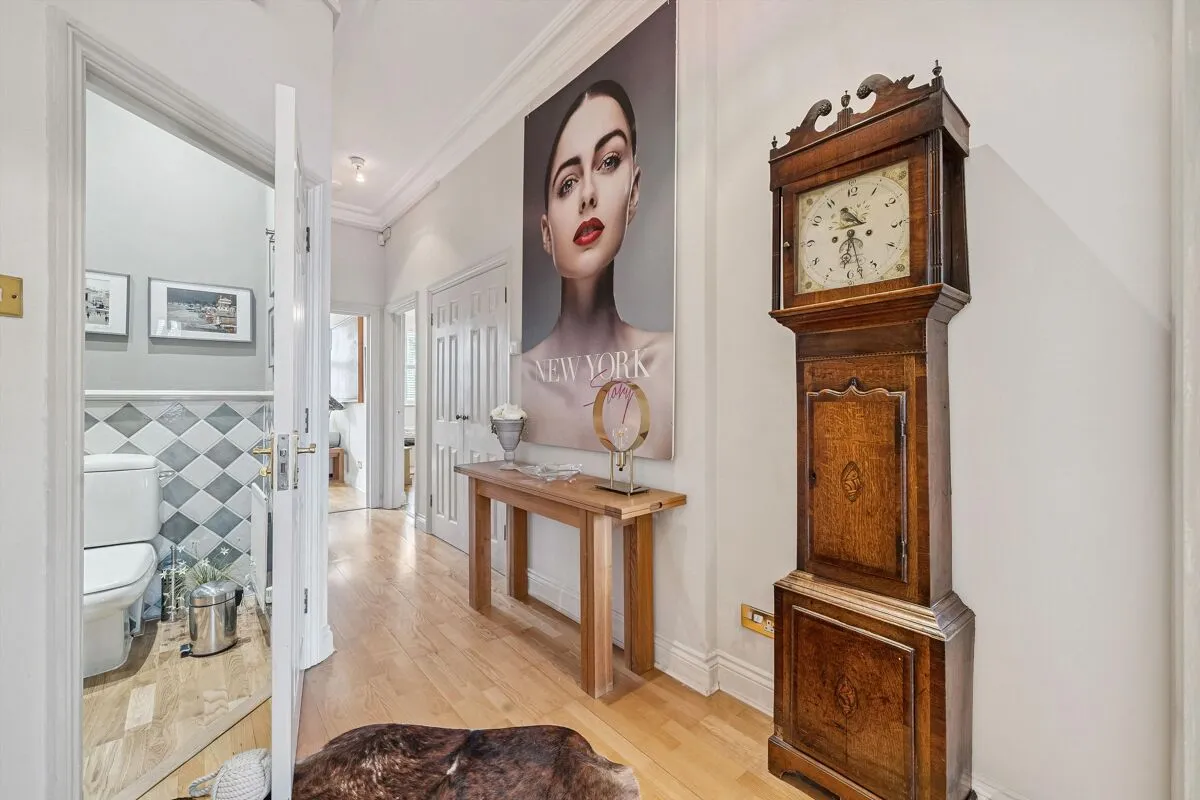 Kew Foot Road, Richmond, TW9, photo 8