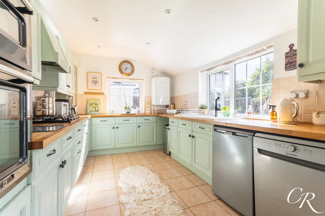 Arle Road, Cheltenham, photo 2