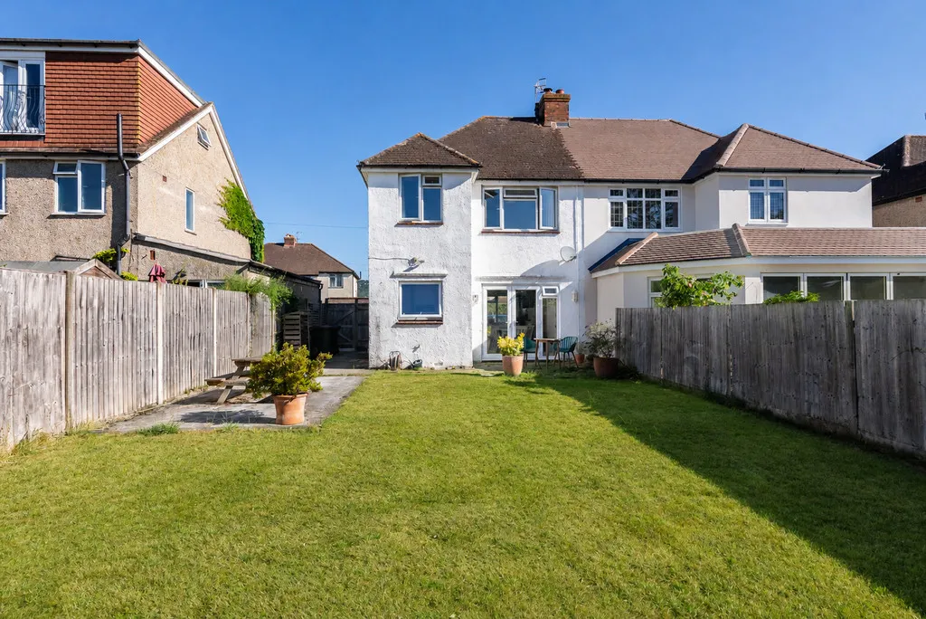 Glenfield Road, Brockham, RH3, photo 10