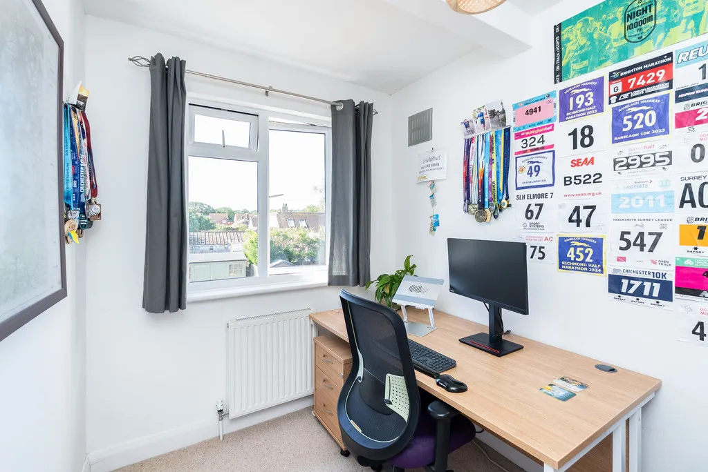 Glenfield Road, Brockham, RH3, photo 9