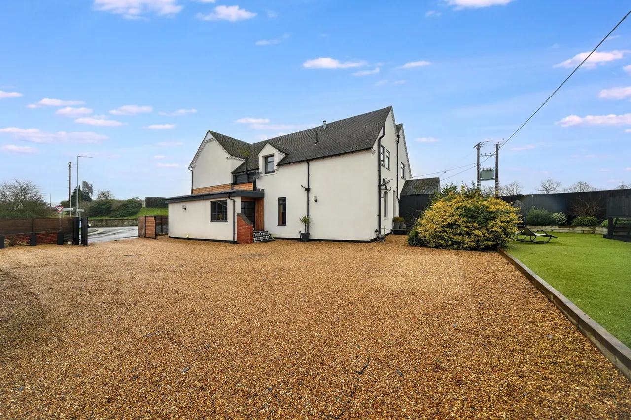 Colton Road, Rugeley, WS15 3HB, photo 10