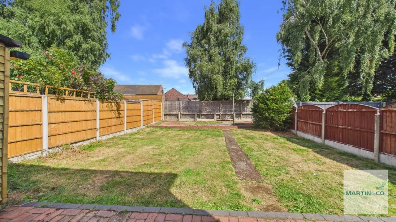Buxton Avenue, Fazeley, B78, photo 15