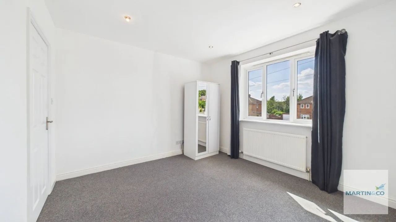 Buxton Avenue, Fazeley, B78, photo 24