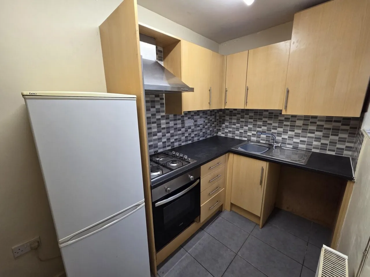 Highroyd Crescent, Moldgreen, HD5, photo 3