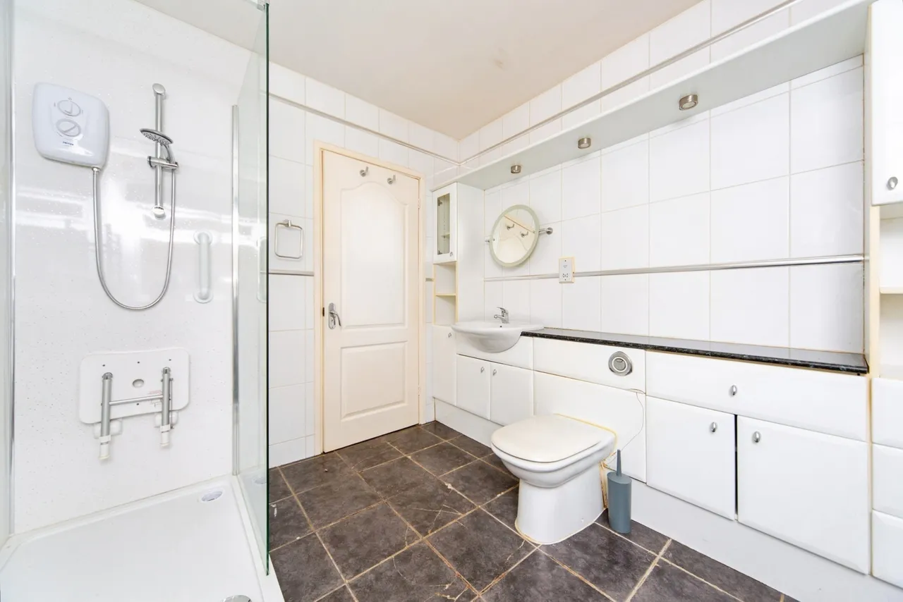 Chetwynd Road, Oxton, CH43, photo 9