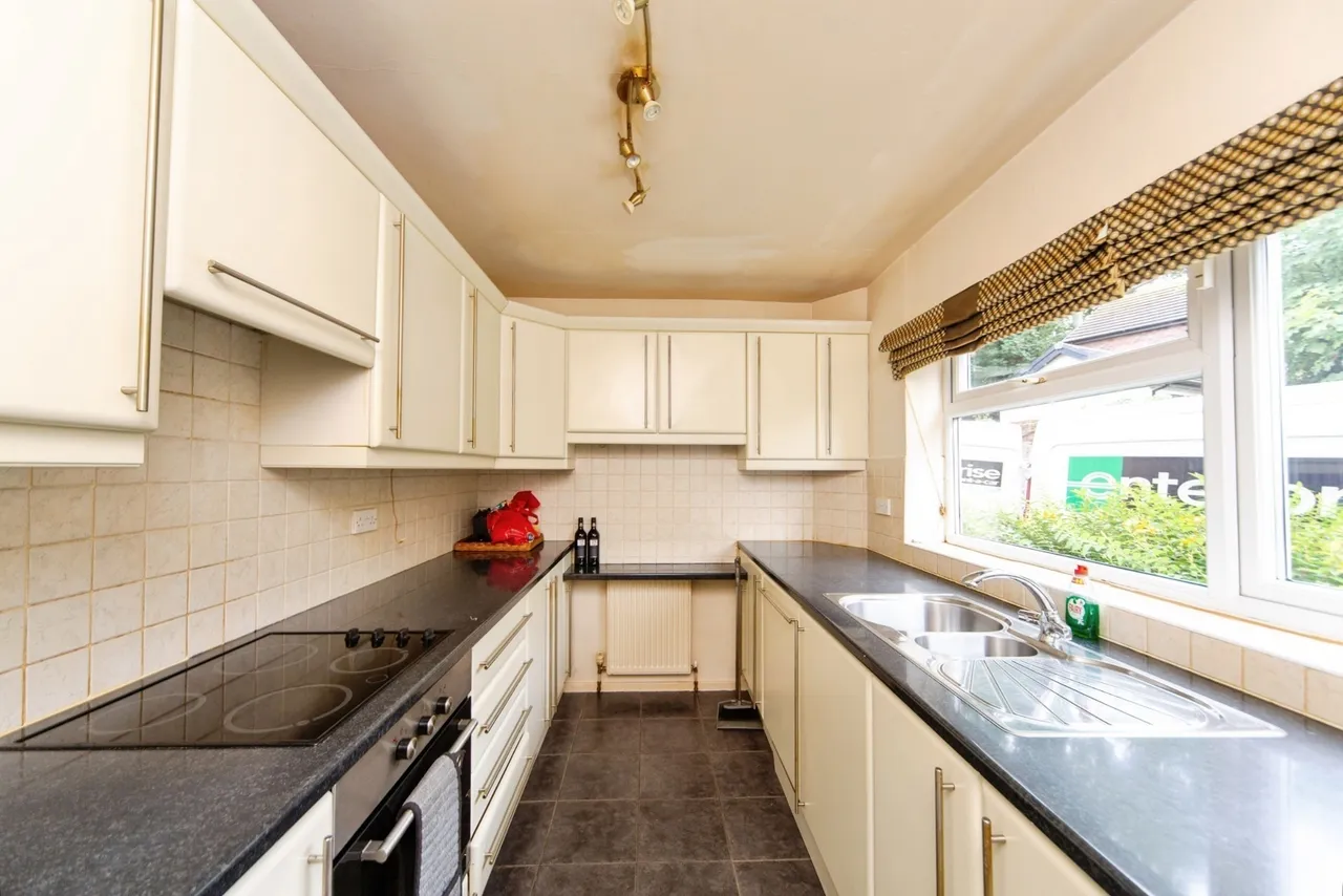 Chetwynd Road, Oxton, CH43, photo 2
