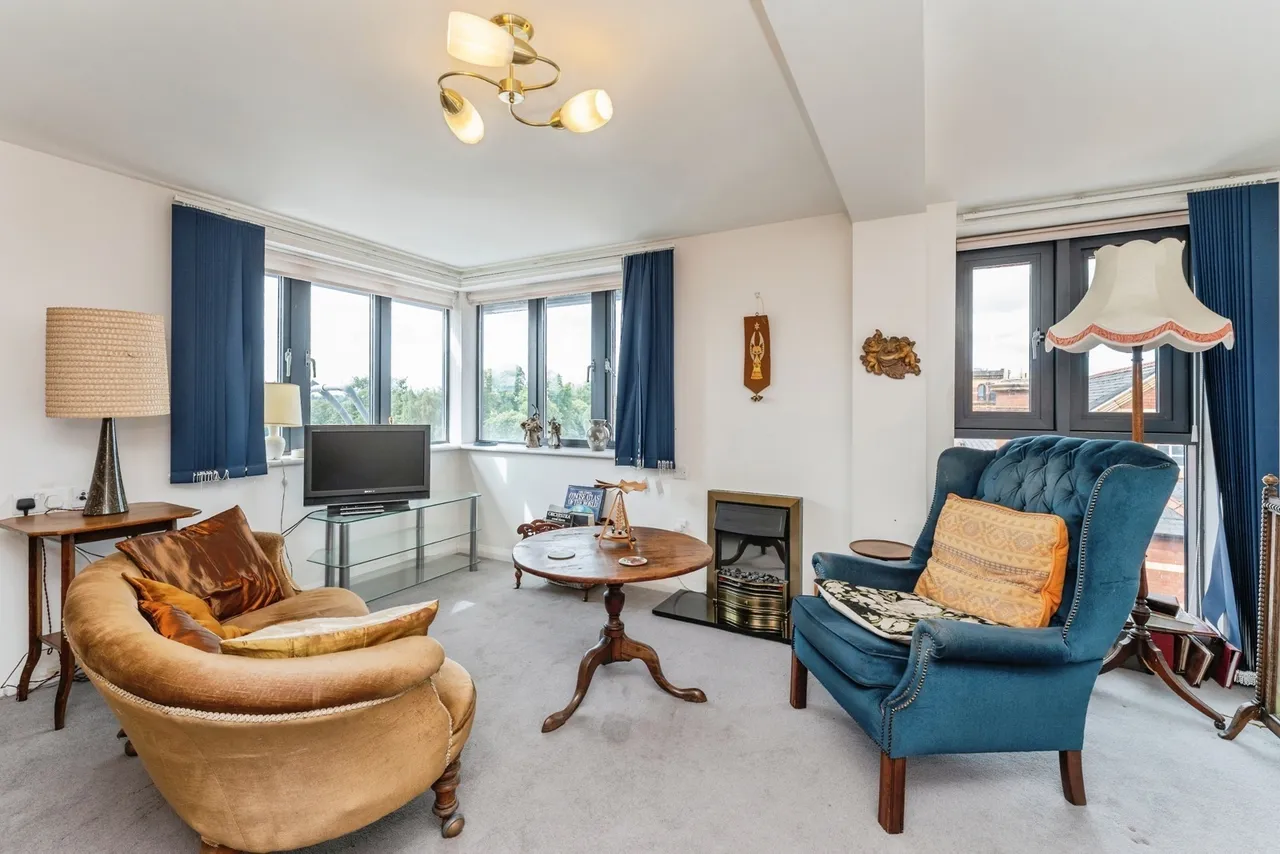 2 bed flat for sale, Union Street, Chester, CH1
