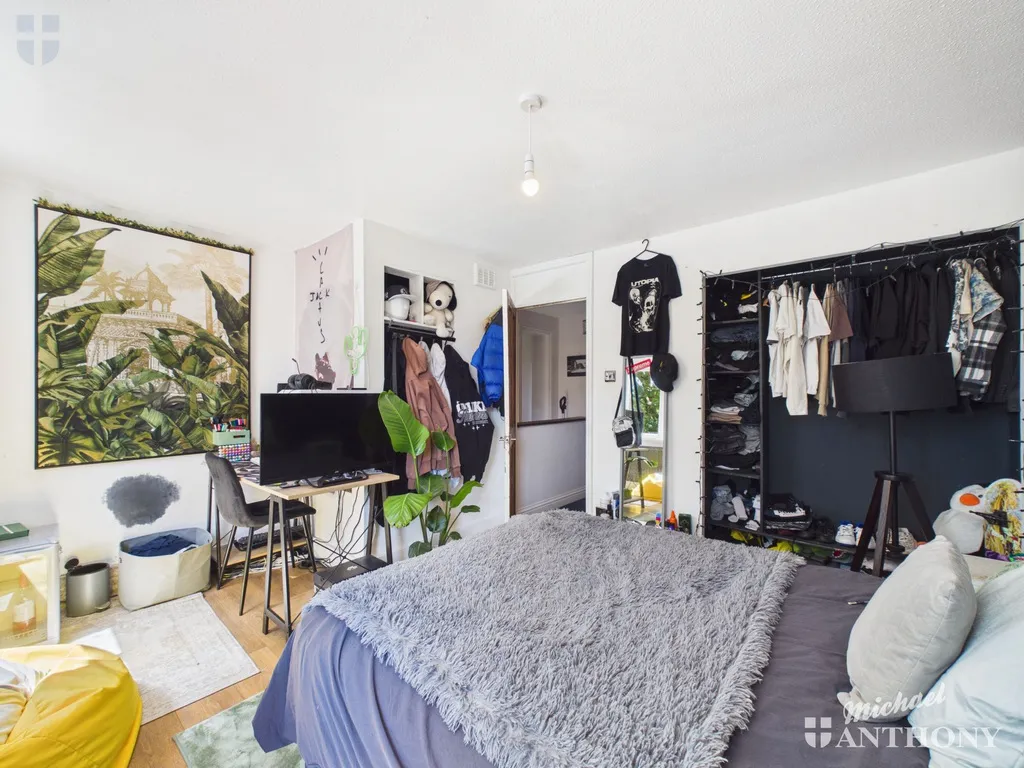 Hughenden Green, Aylesbury, HP21 9EB, photo 6