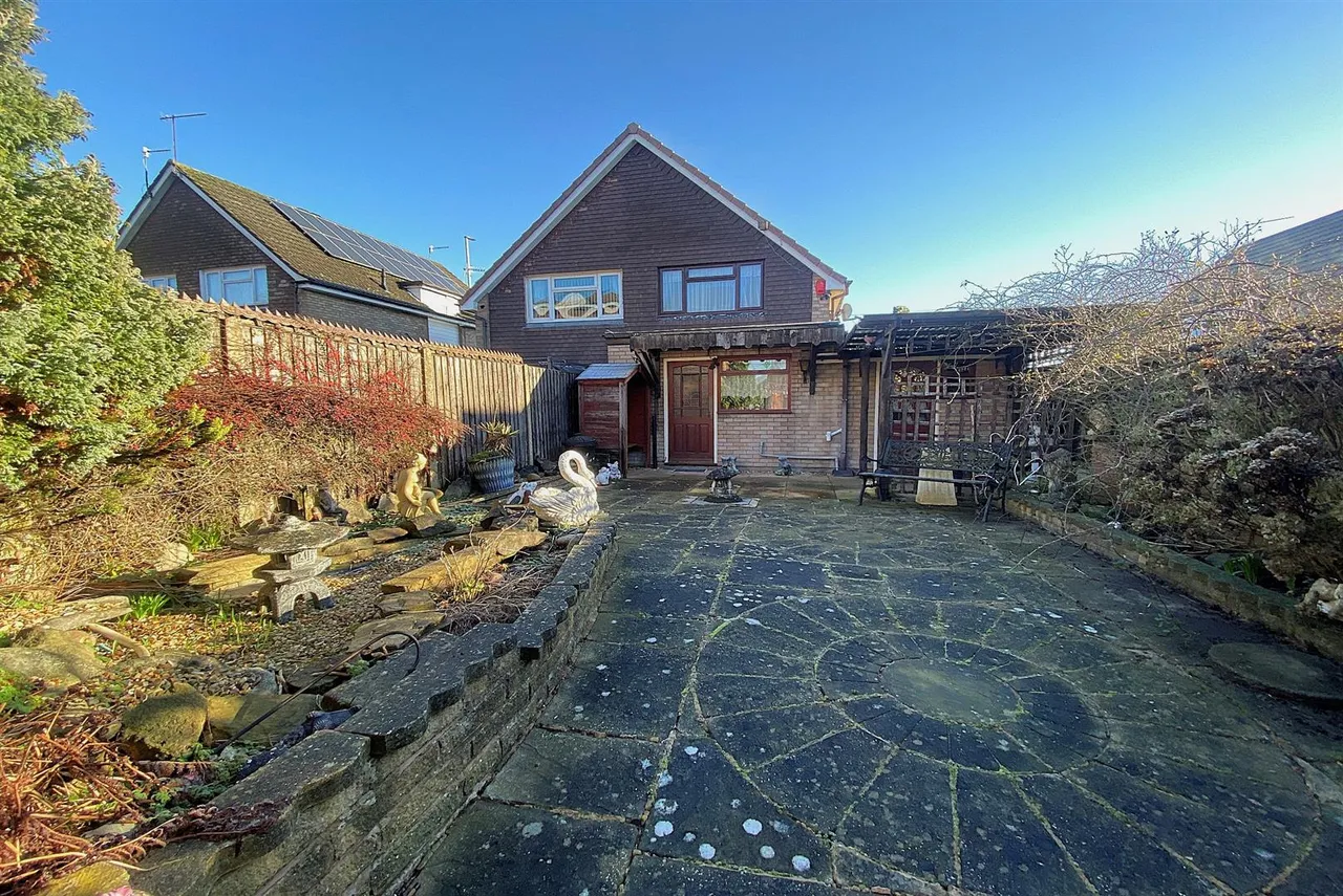Commonside, Brierley Hill, photo 19