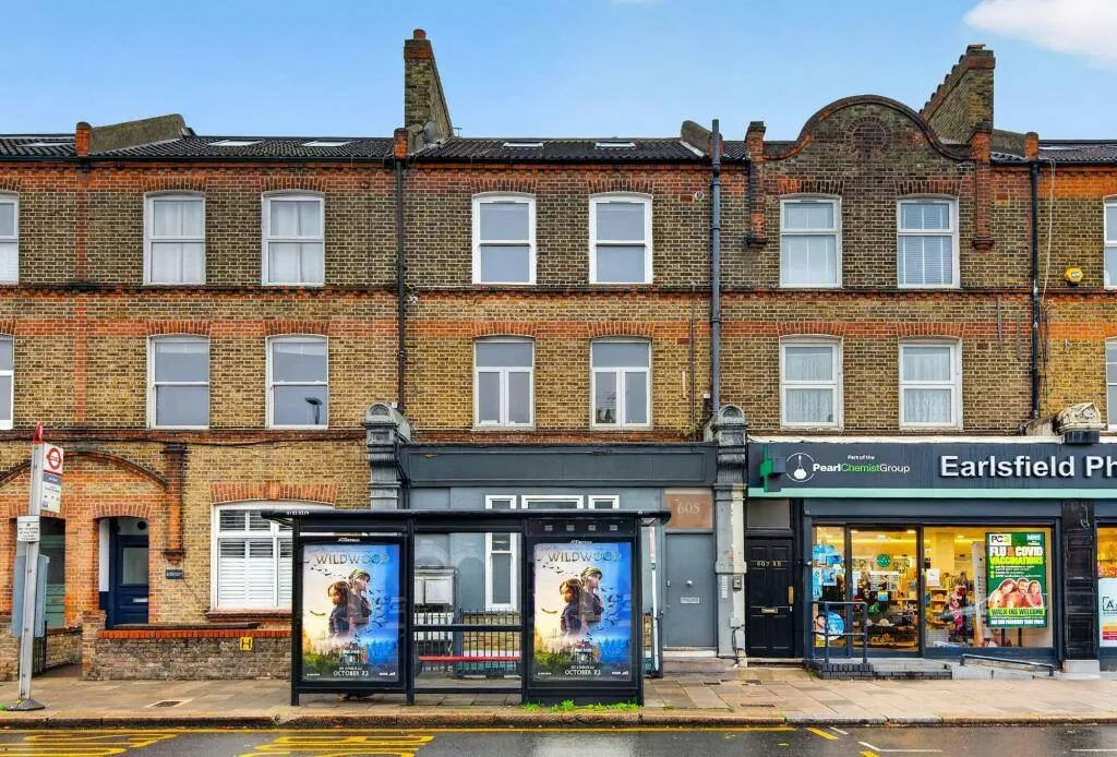 Garratt Lane, London, SW18, photo 15