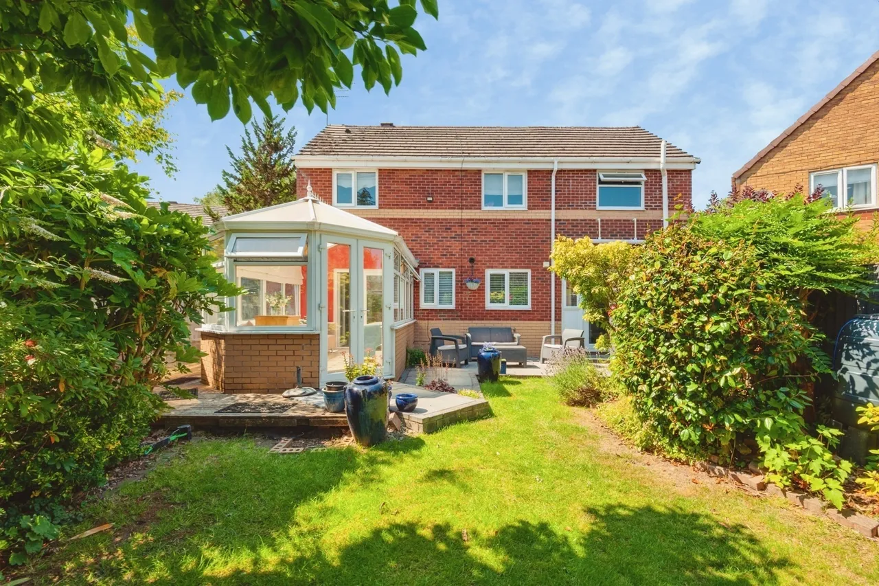 Marlowe Close, Widnes, WA8, photo 21
