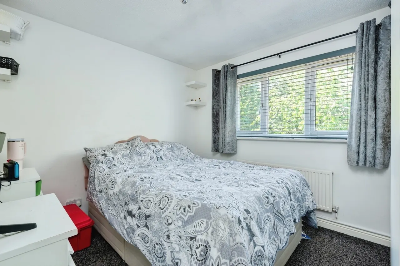 Marlowe Close, Widnes, WA8, photo 15